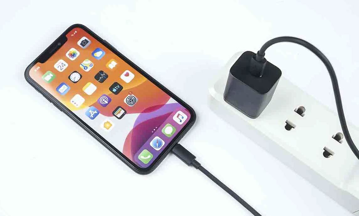IPHONE 16 FAST CHARGING