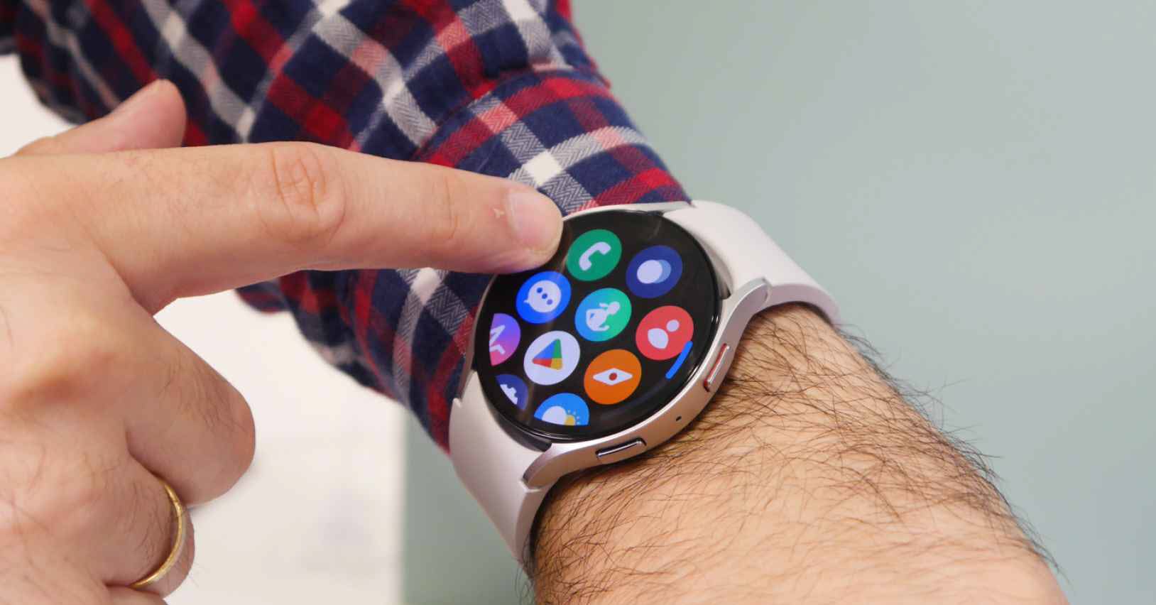 Samsung Galaxy Watch 6 - 2