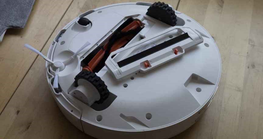 Xiaomi new robot vacuum cleaner - 2